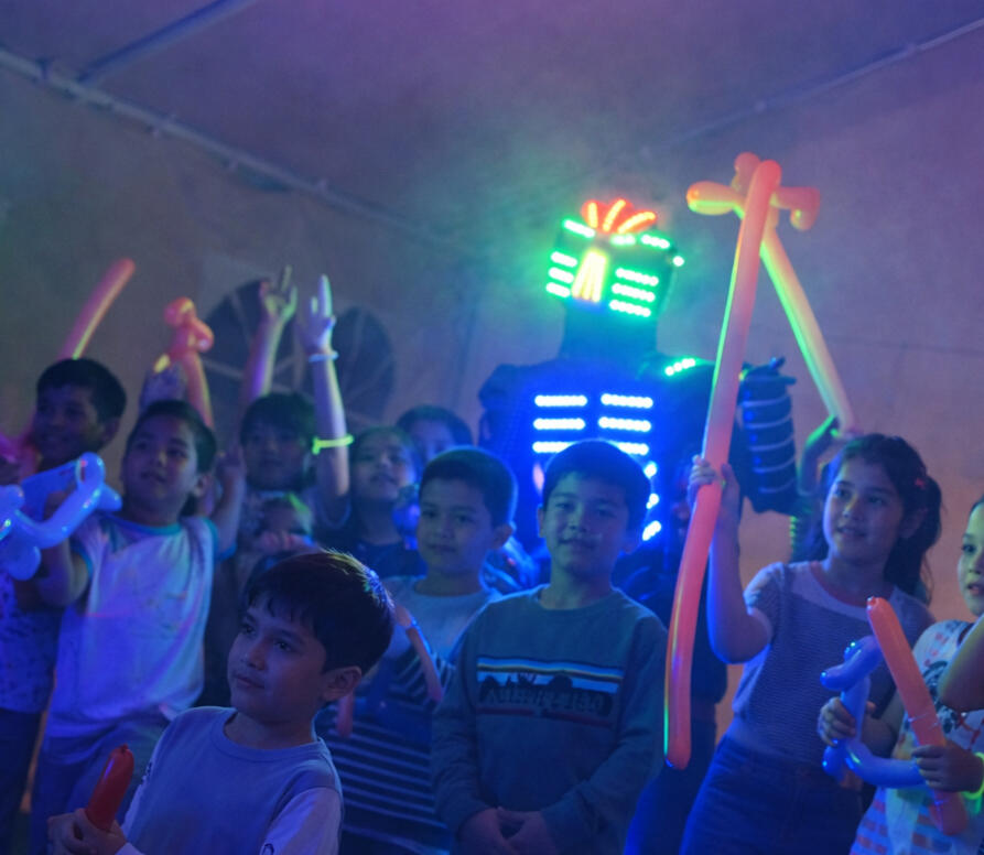 Competencias y dinámicas Juegos grupales para que los niños se diviertan juntos.